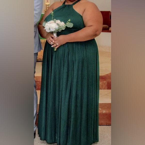 David Bridal | Dresses | David Bridal Highneck Mesh Bridesmaid Dress With Full Skirt Size 24 Women Plus
